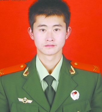 张斌