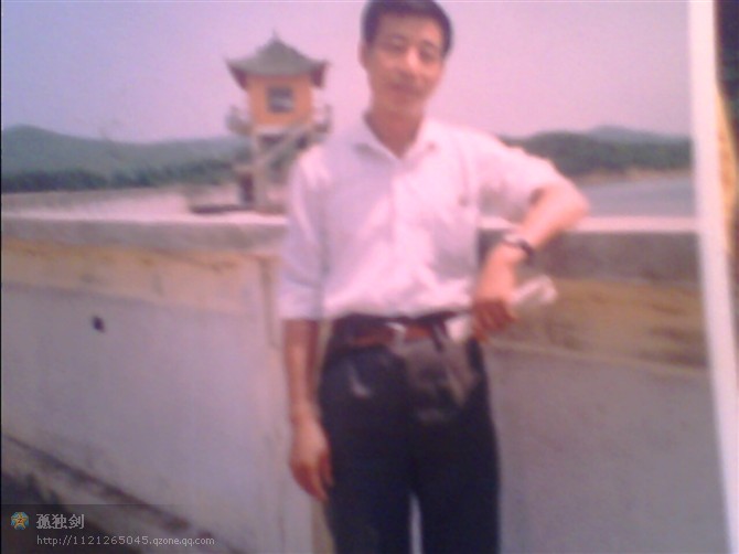 李子君
