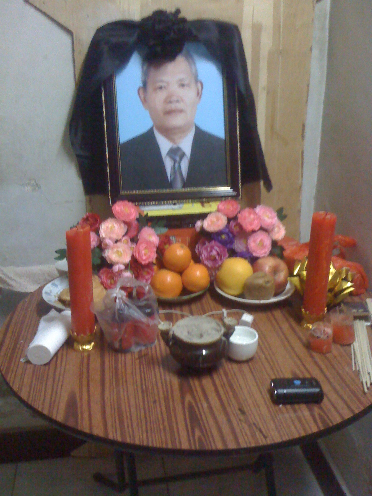 李银柱