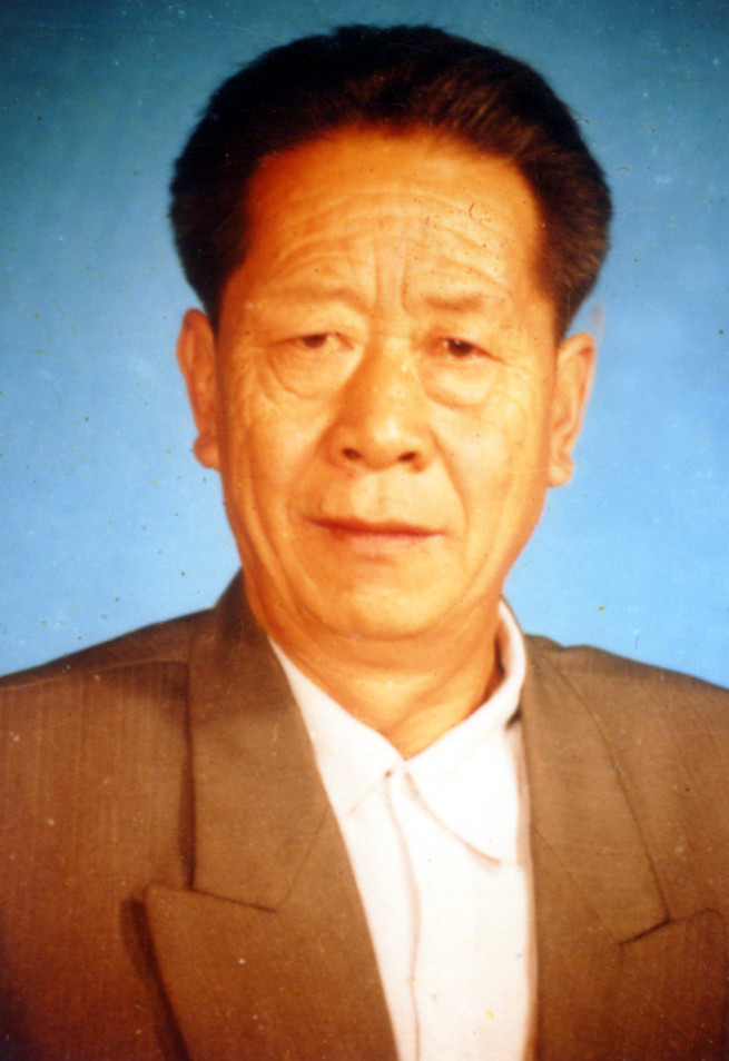 王朝典