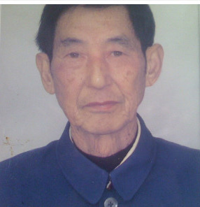 周健吾