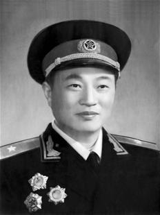 吴瑞山