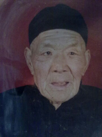 邓炳仁
