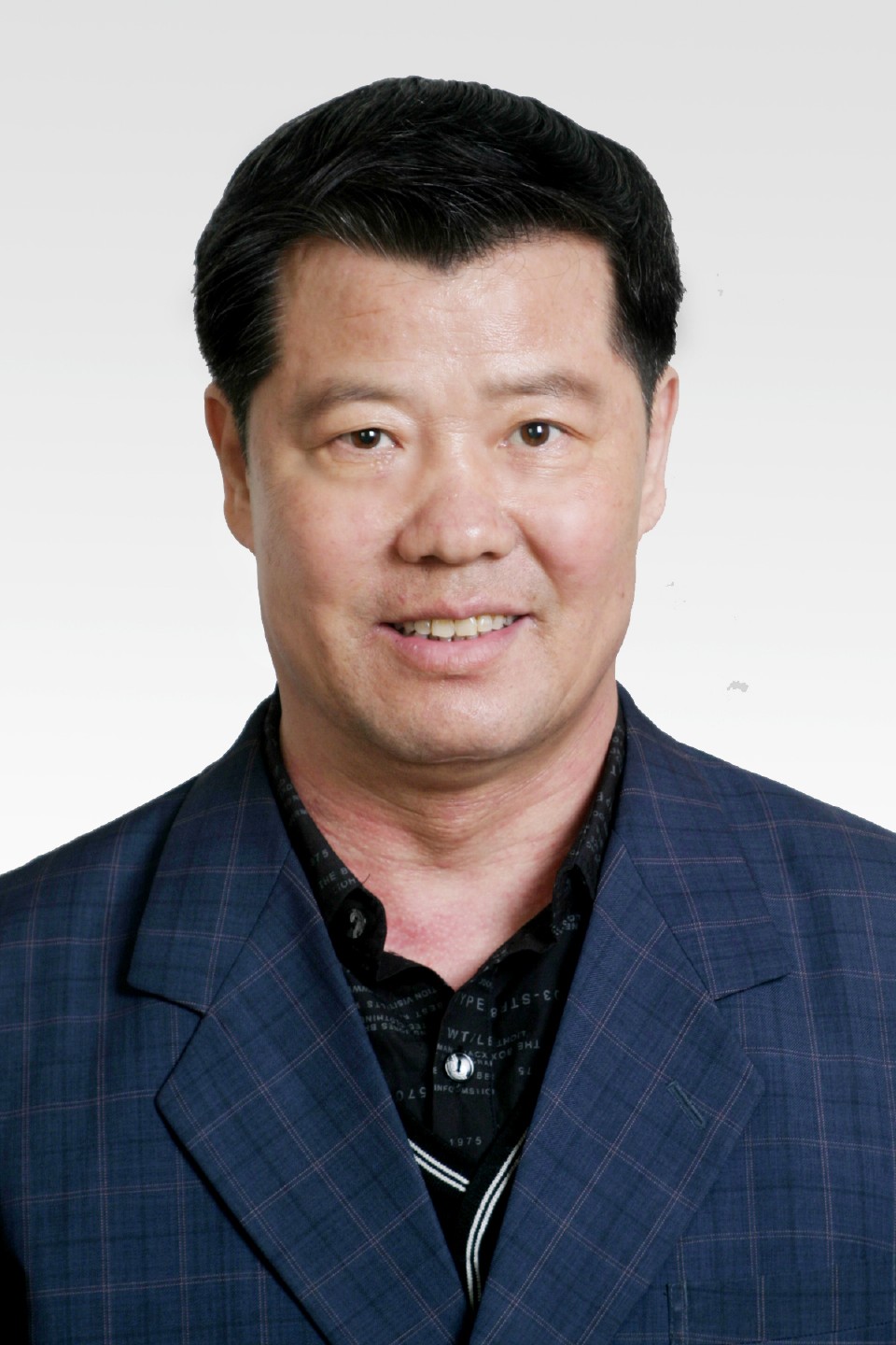 黄达强