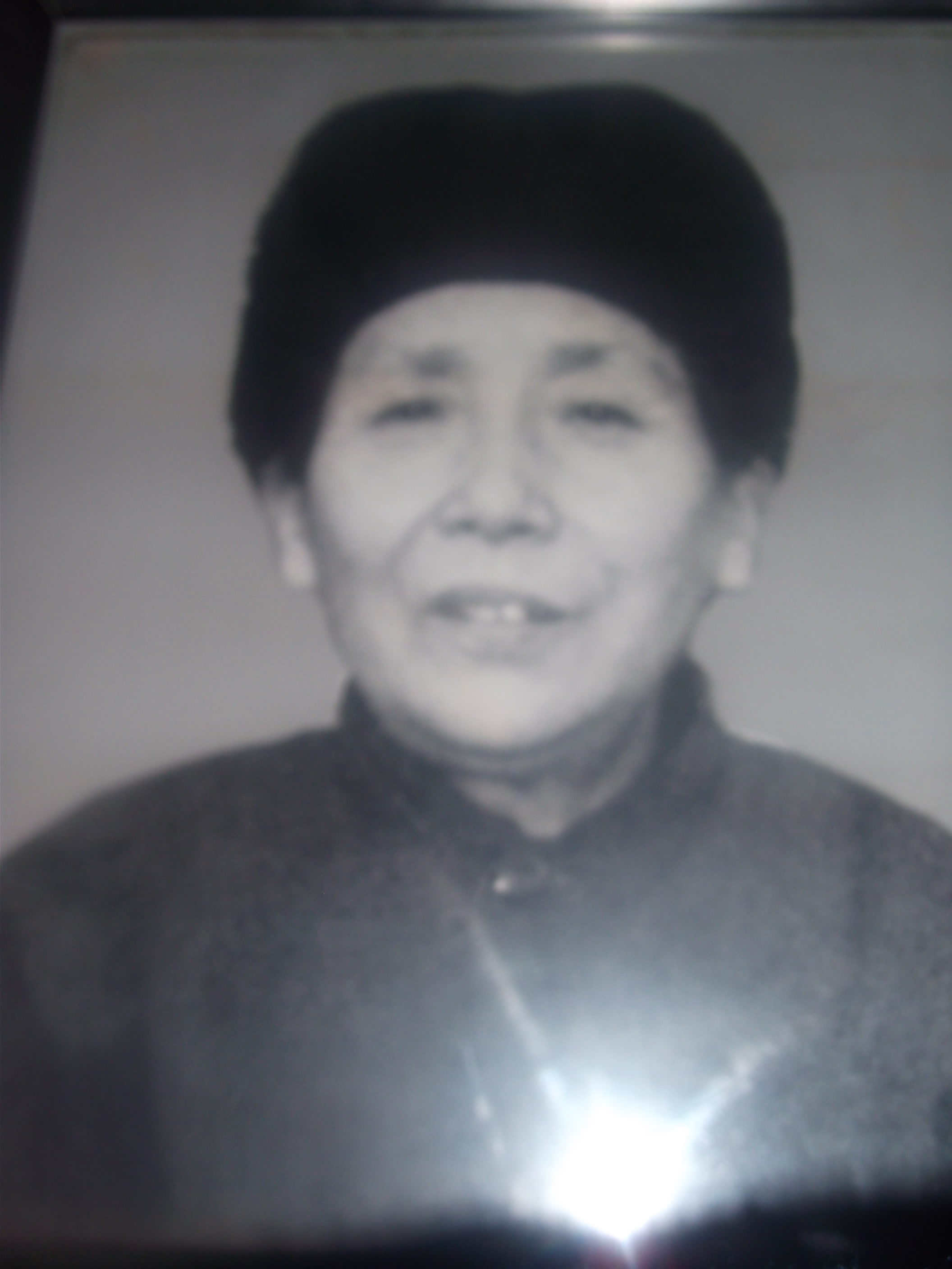 吕明英
