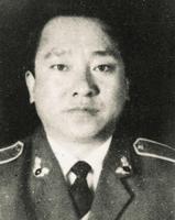 刘 瑛