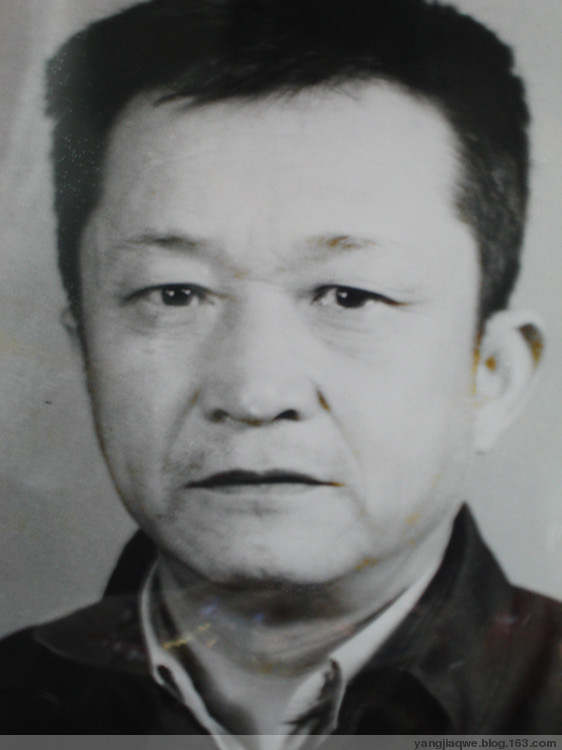 杨荣