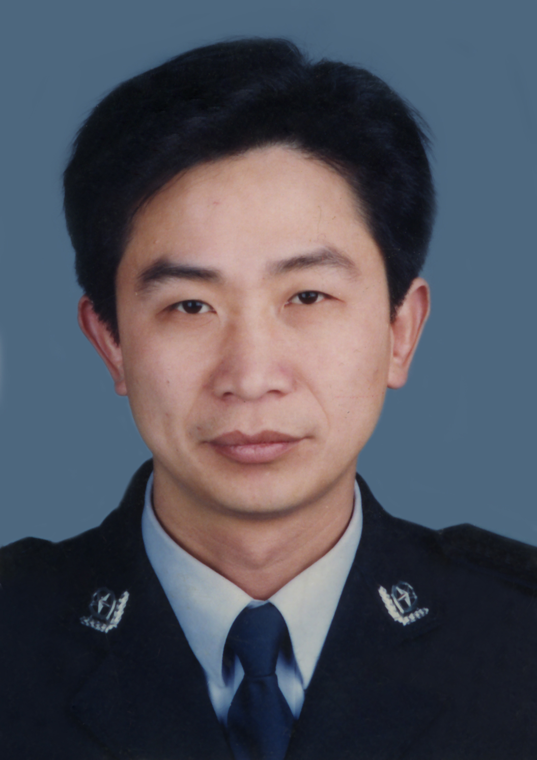 李立佳