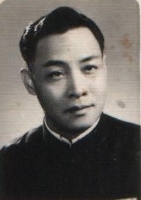 萧梦尘