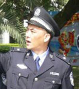 麦振伟