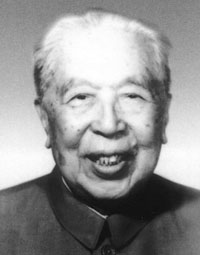 吴大英