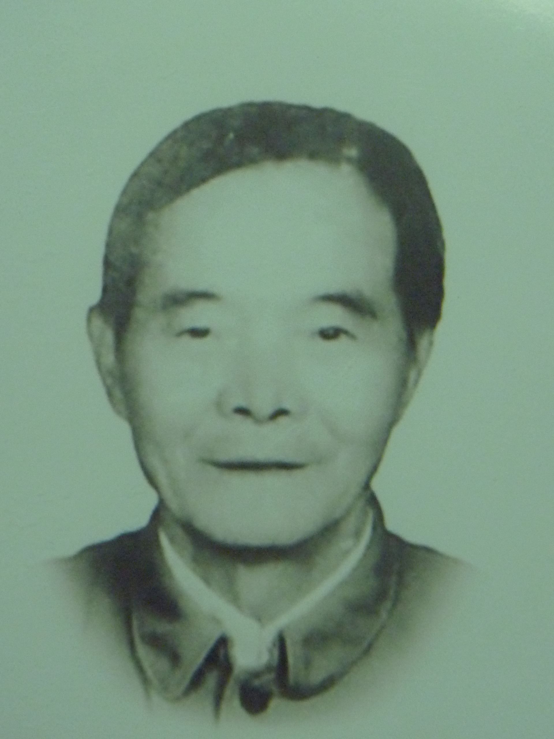 陈启泰