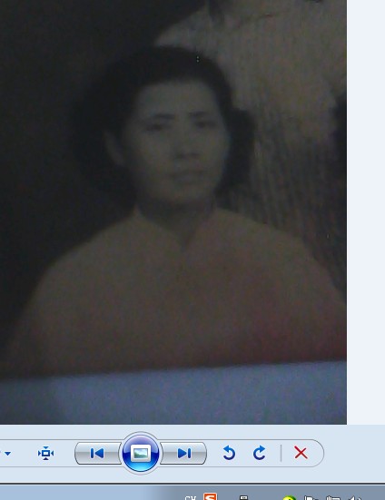 万风兰讣告