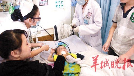 两岁女童被抱走惨遭虐待险丧命