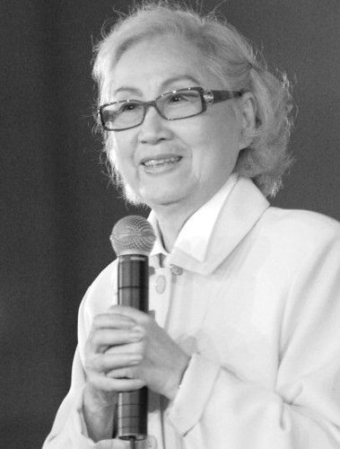 粤剧艺术大师红线女因病去世享年89岁