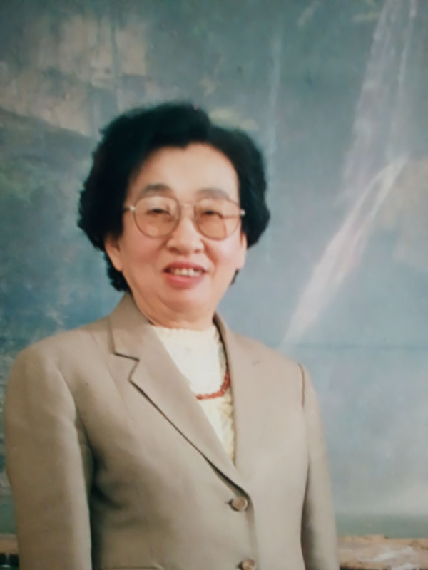史静贤