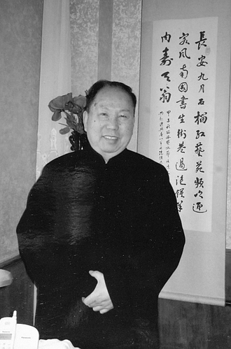 张忠