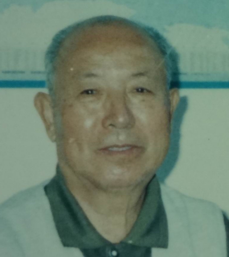 薛崇平