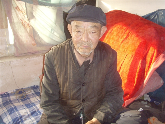 吕兵小