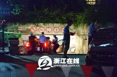 杭州一医院副院长与女子车内昏迷 经抢救无效死亡