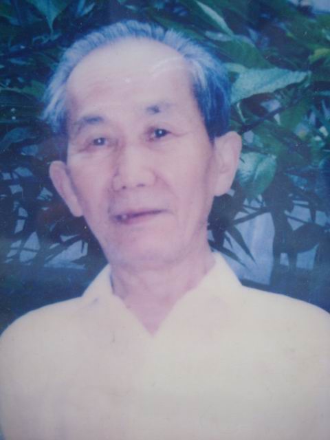 罗行想