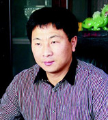 张玉刚