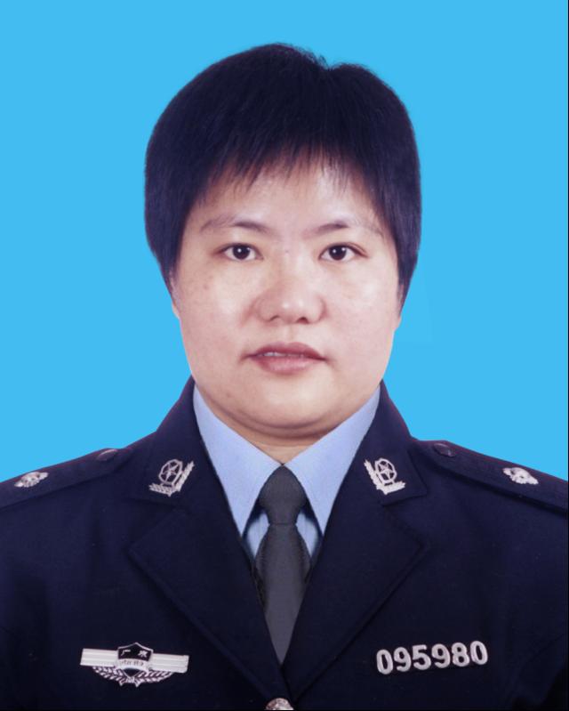 王丽纯