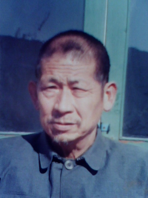 父亲王春祥