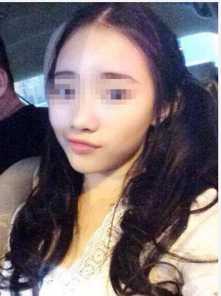 潘莲