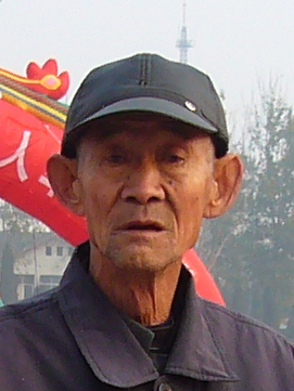 董振彬