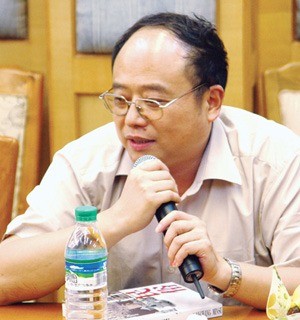 郑晓江