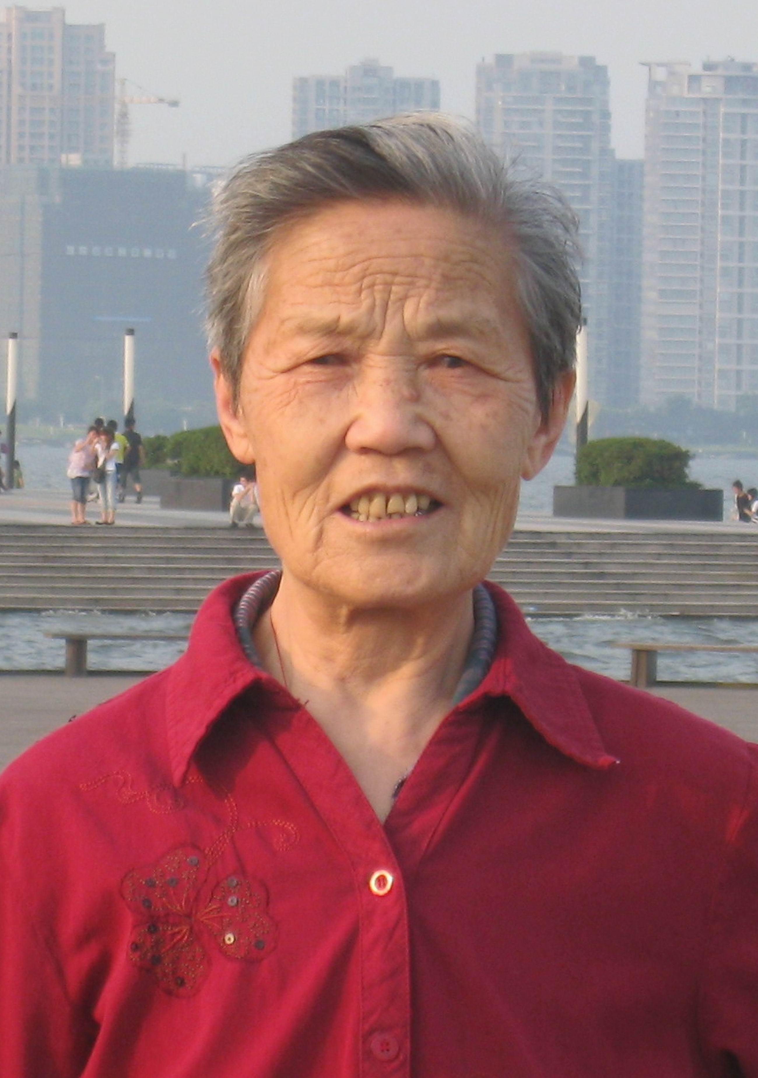 张杏珍