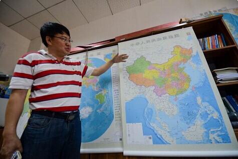 中国新版地图南海诸岛告别“插图”