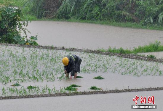 中国16省份遭暴雨洪涝灾害造成23人死亡6人失踪