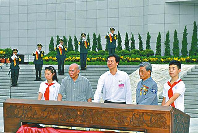 “七七事变”77周年纪念，习率众巨头出席