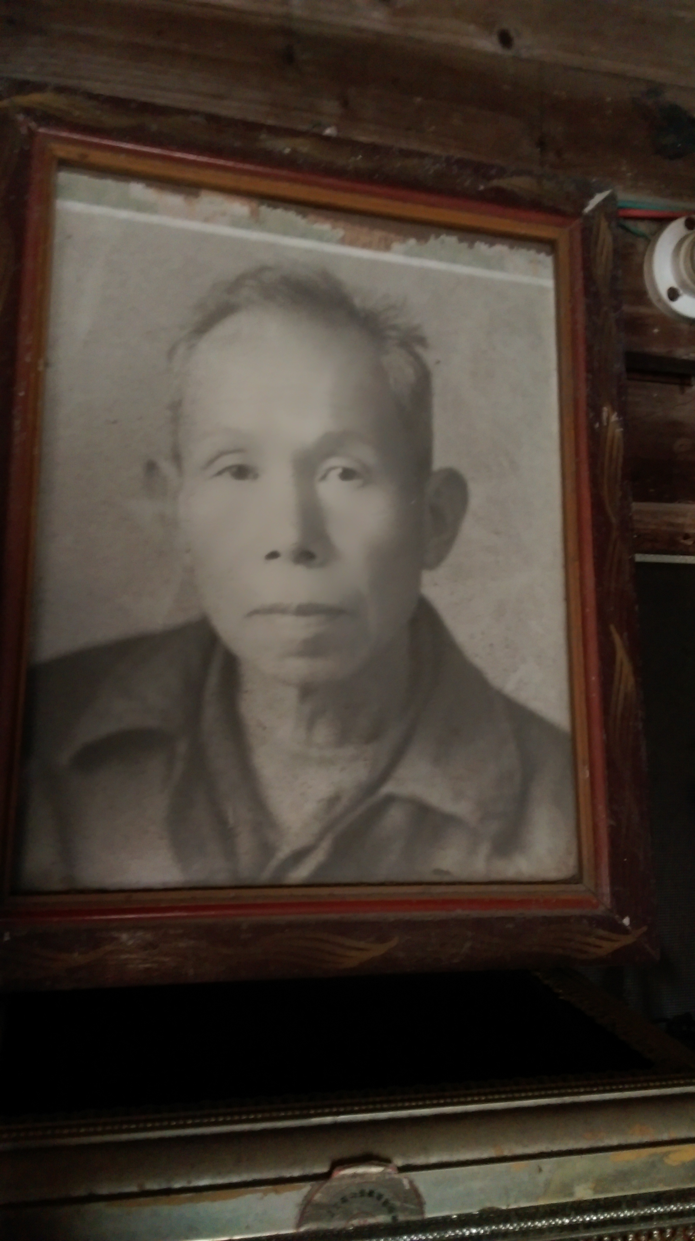 汤耀东