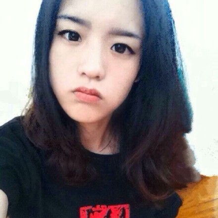 杨玲英