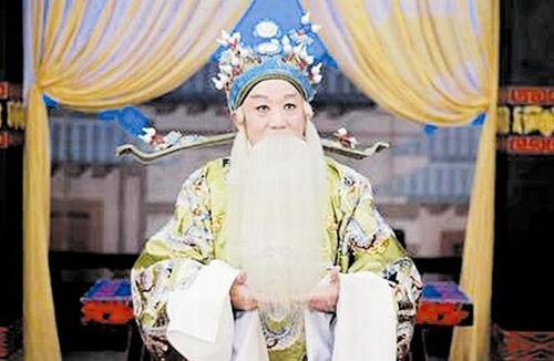 吴思谦