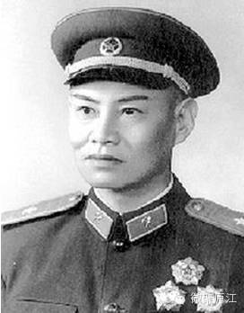 顾鸿