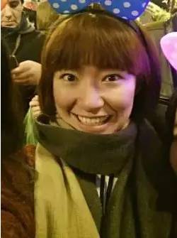 施佩玲