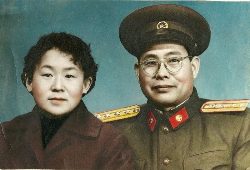 杨克明-周文兰
