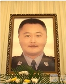 张戴庆