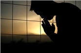 邵阳快警挽救轻生男子