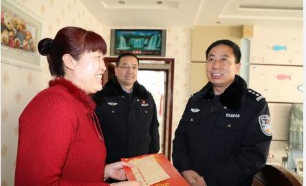 榆林市公安局副局长周吉斌
