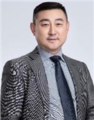 黄巍