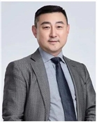 黄巍