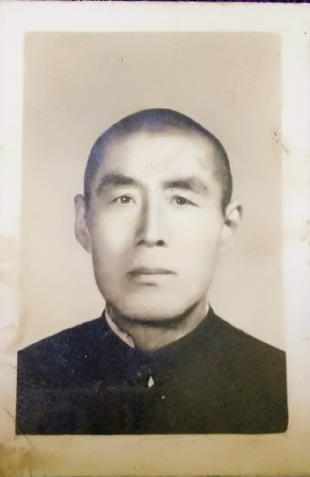 赵彬茹父亲