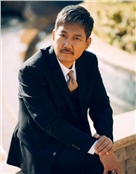 李崇霄