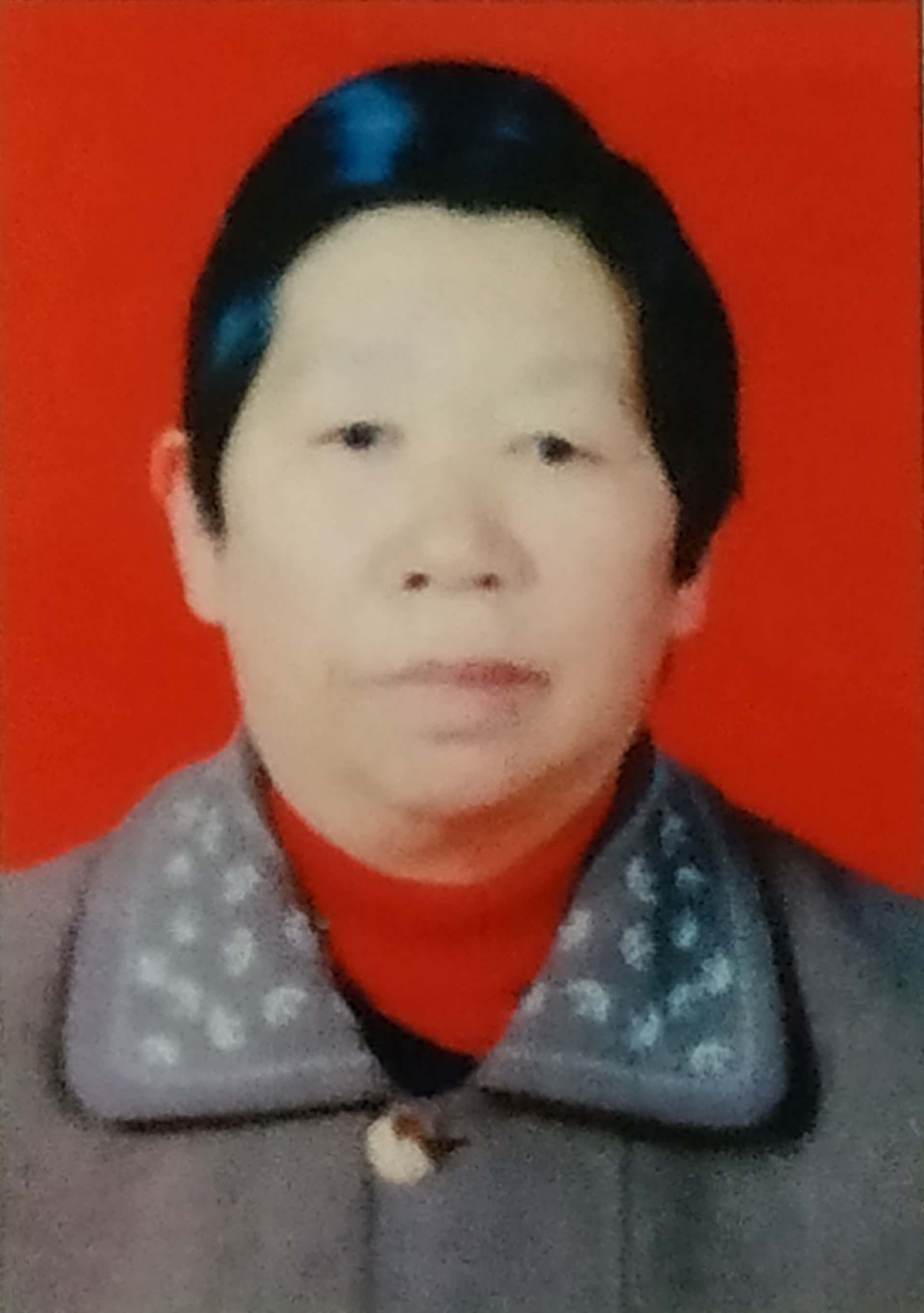 谭安琼