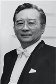 李华德